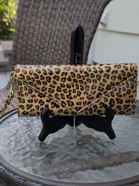 Jacobs By Marc Jacobs Leopard Print Wristlet Clutch